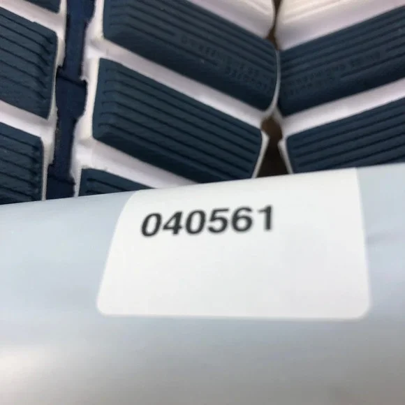 On Cloud 5 Running Shoes Womens 8 Blue White Lightweight Cushioned Comfort - Picture 8 of 8